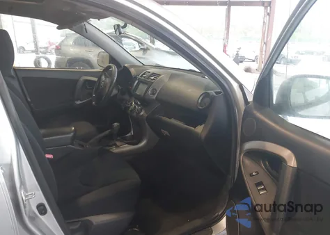 2006 Toyota Rav4 Sport from USA, damaged, VIN JTMBD32V366010048